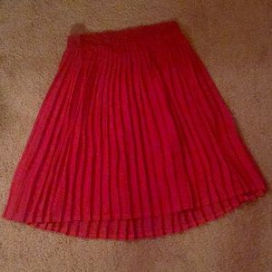 Knee length pleated chiffon skirt